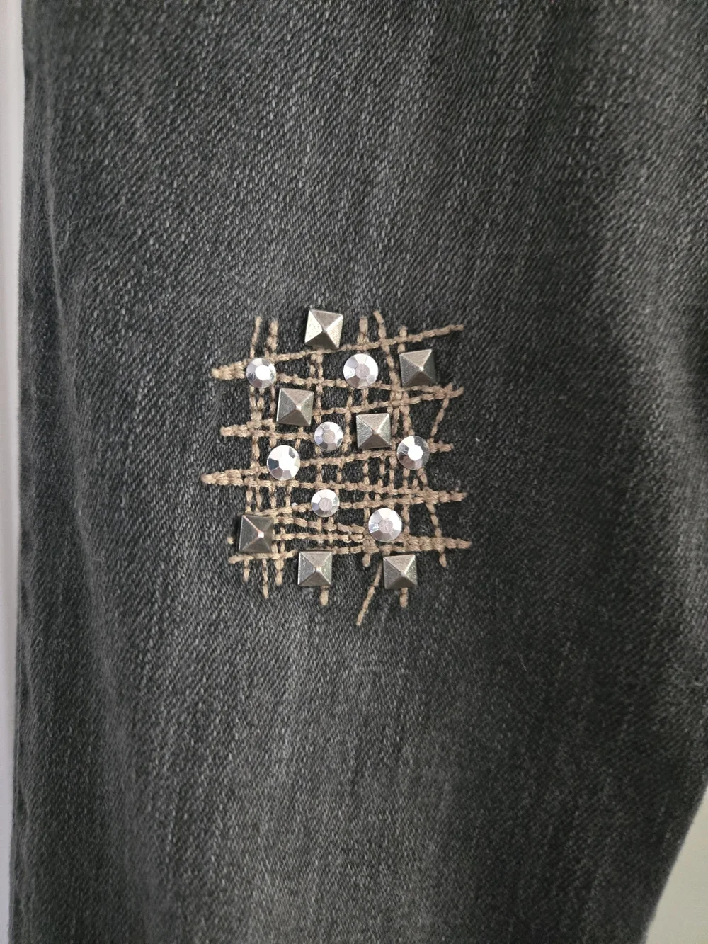 Justice Girls Black Skinny Jeans Distressed Crosshatch Rhinestone Bling Size 12s